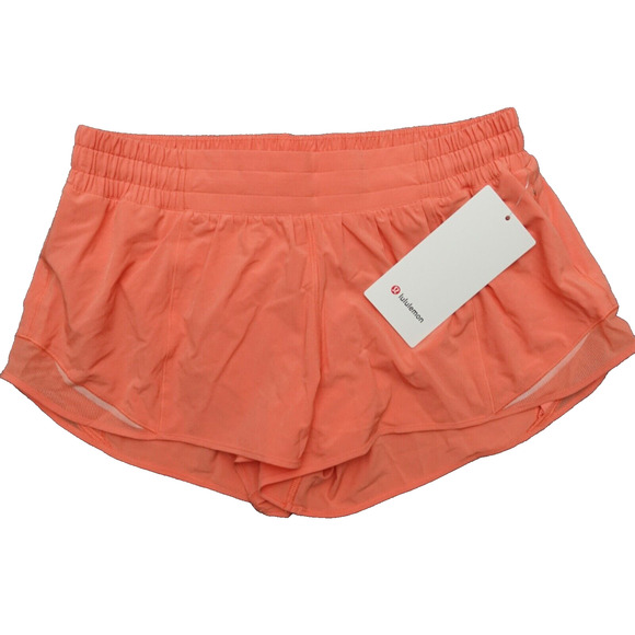 New Lululemon Size 10 Hotty Hot Low Rise LR Lined Short 2.5" CRLK Corral Kiss